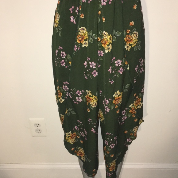 Scobe Romper - Picture 4 of 4